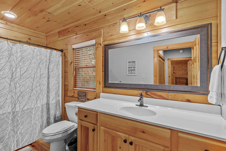 Interior 5, Among The Trees - Valle Crucis Cabin With hot Tub, Pool Table, Pond, Fire pit, Watauga