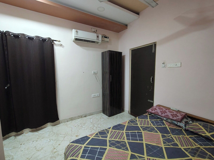 Room 2, S L Homestay, Tiruvannamalai