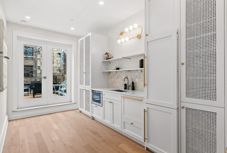 Interior 5, Riverside by Rove Travel 6BR Modern Townhouse, New York