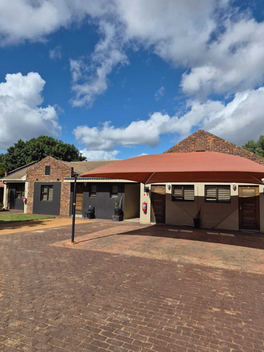 Exterior, Fox Inn Guesthouse Lephalale, Waterberg