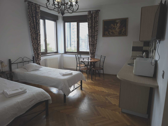 Room 5, Mozart Studios, Cluj-napoca