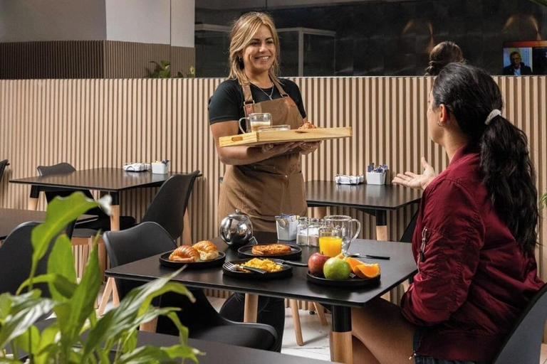 Food & Drinks 5, Gema Luxury Suites, Montevideo