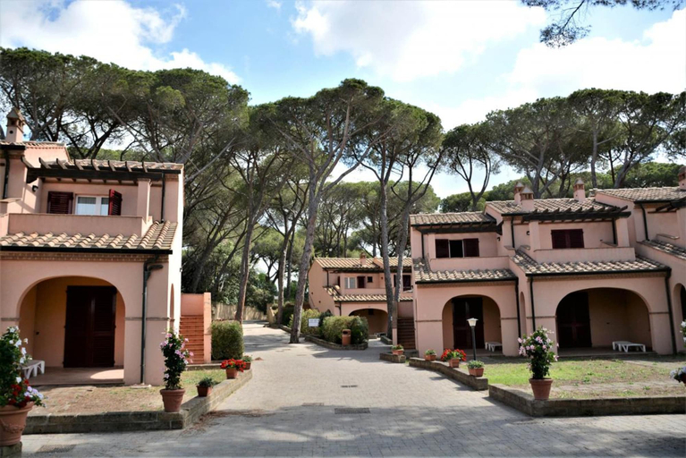 Room 2, Residence I Tusci 5p, Grosseto