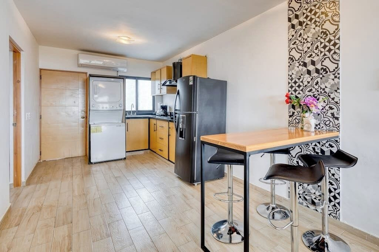 Private kitchen 2, Ocean View Condo With Scenic Balcony, Well-equipped Kitchen, Internet & W/D, La Paz