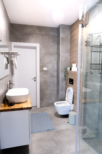 Bathroom 3, Sea View Apartment