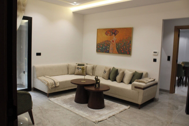 Living area 4, sandra 33, Bouhaira