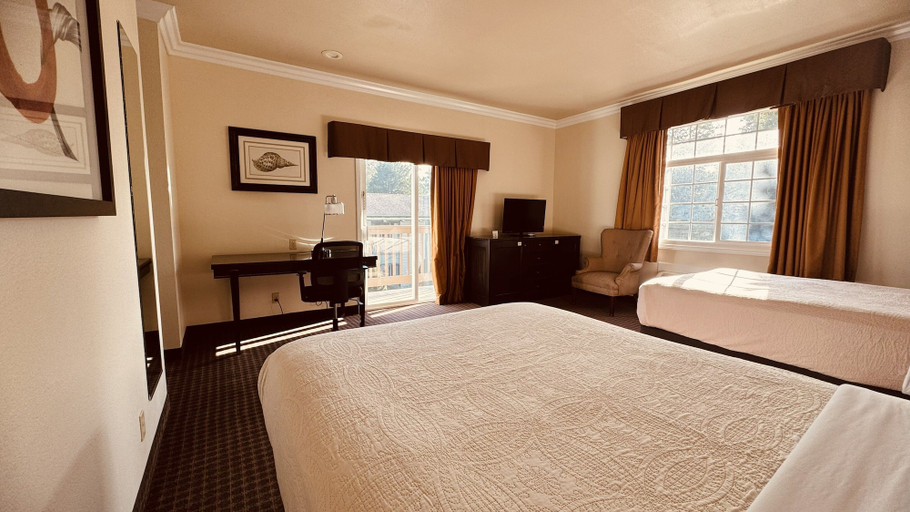 Bedroom 2, Miramar Inn, San Mateo