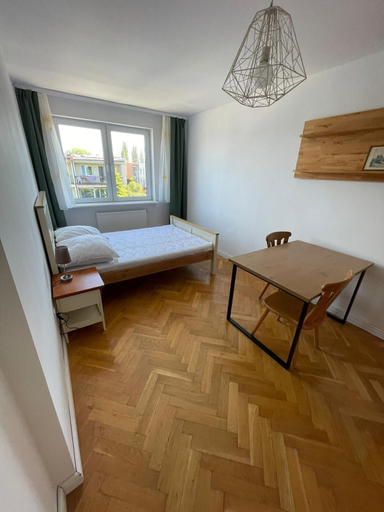 Room 5, Dom z ogrodem by Grand Apartments, Gdańsk City
