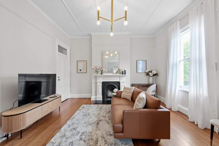 Interior 5, Art Deco With Modern Twist! 1bed-1bath-1car-new Farm, New Farm