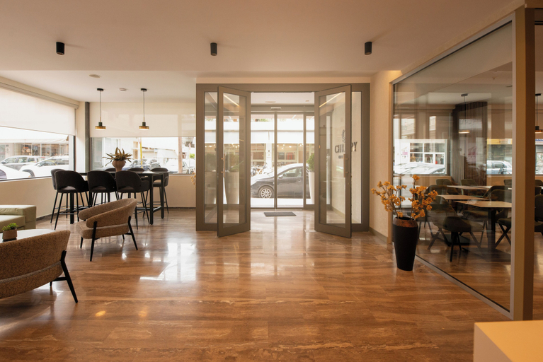 Food & Drinks 5, Chrispy City Living ex Nefeli, Crete