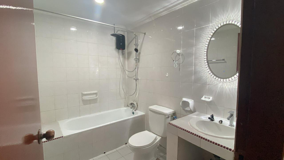 Bathroom 3, Golden Palms Hotel, Lahad Datu
