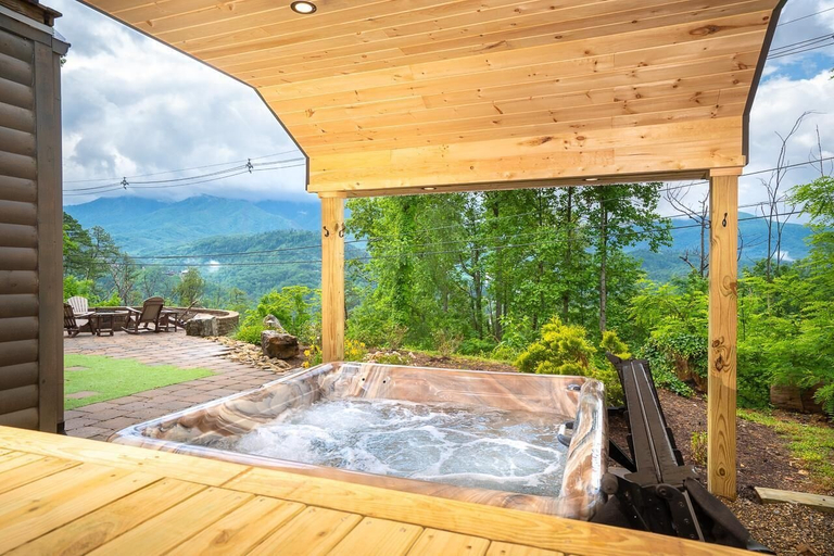 Terrace/patio 4, Greystone Retreat, Sevier