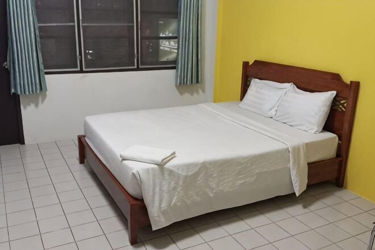 Bedroom 3, Lima lima, Pattaya