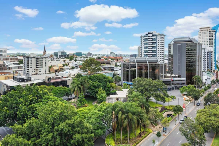 Interior 3, Central Heights ~ 2bed/2bath/car/pool/views ~ CBD, Brisbane