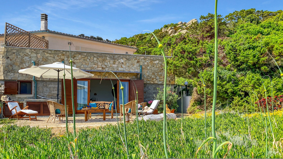 Exterior & Views 2, La Maranita Apartment, Olbia-Tempio
