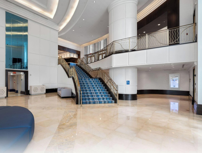 Interior 4, Tresor 2-1117, Miami-Dade