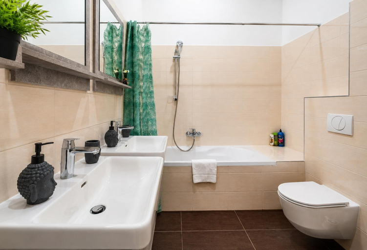 Bathroom 3, Home Sweet Home - Vienna Central, Wien