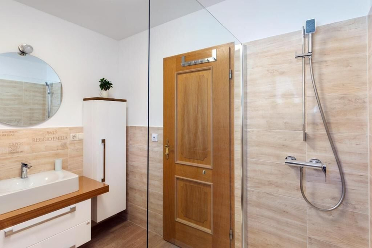 Bathroom 3, Holiday lake Bled, Bled