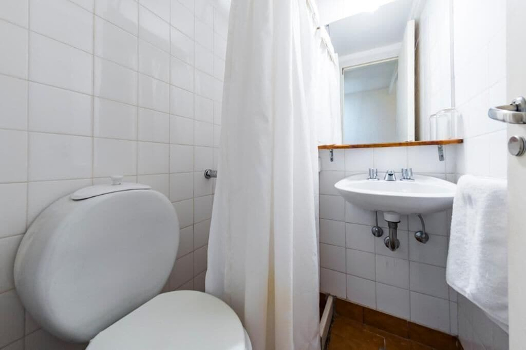 Bathroom 5, Apartur Catedral, Bariloche