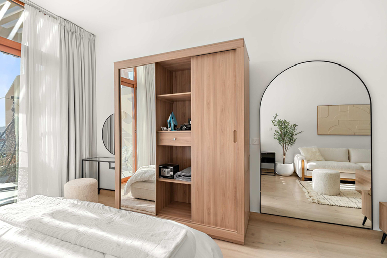 Room 4, Silkhaus Seaside Studio at Palm Views in This Summer Deal, Dubai