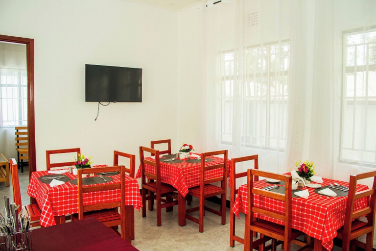 Dining 2, Maasai villa, Arusha