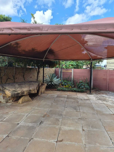 Terrace/patio, Fox Inn Guesthouse Lephalale, Waterberg