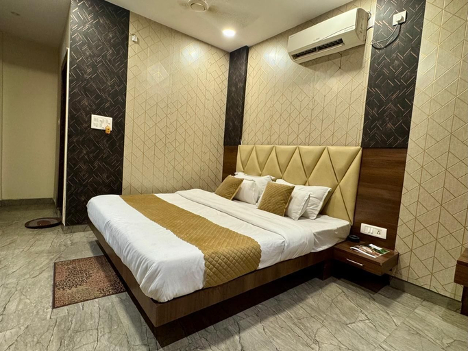 Room 5, Pancham Rest House, Sundargarh