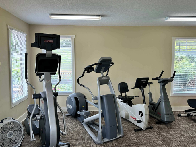 Fitness facility, Teetime Retreat Dual-unit Stay With Boat Slip, Camden