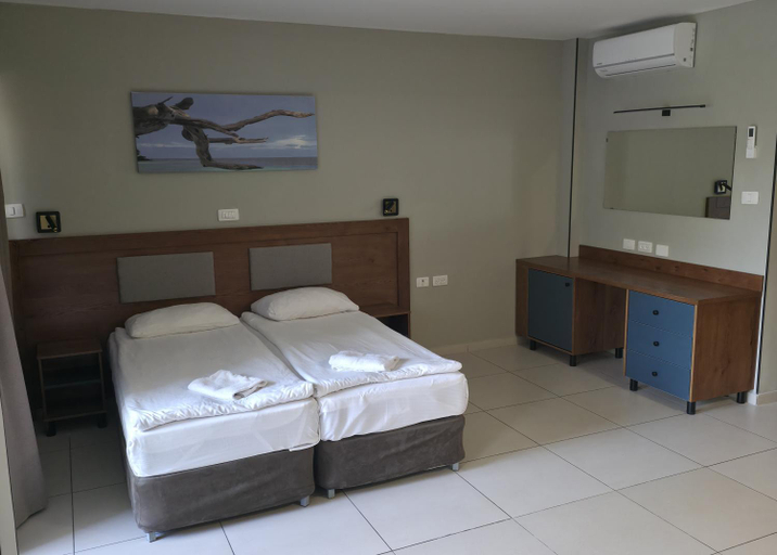 Bedroom 2, Regina Goren Hotel