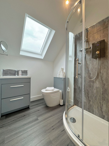 Bathroom 2, Eagle Cottage, Cumbria