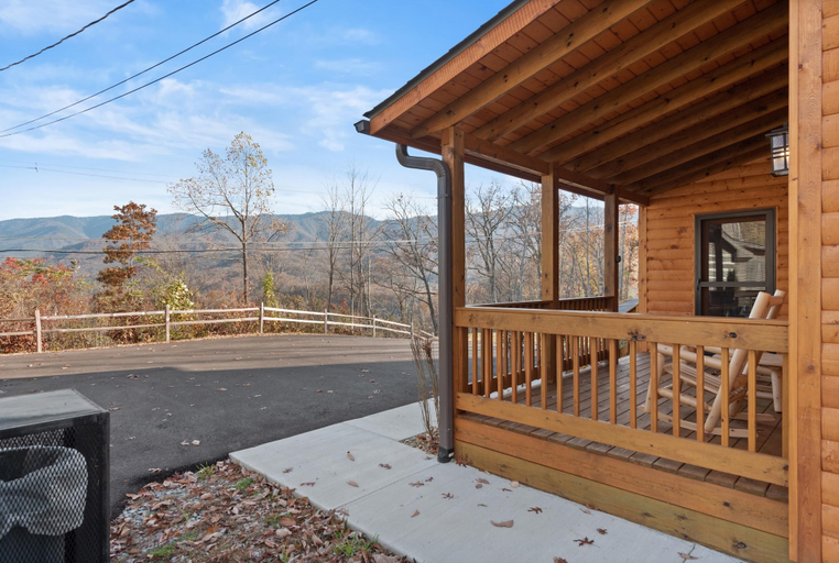 Terrace/patio 4, Key to Heaven, Sevier