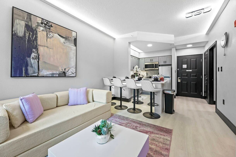 Living area, Hawthorn Suites Suite Near Universal & I-drive, Orange