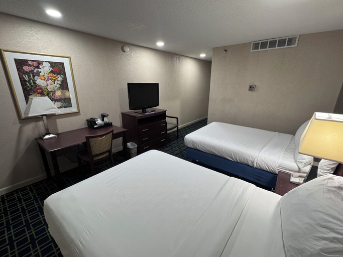 Bedroom 4, Barclay Hotel Atlanta Downtown, Atlanta