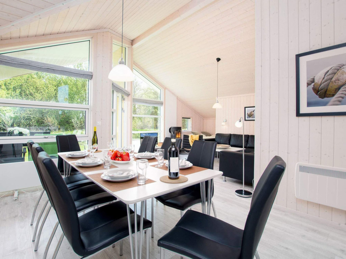 Interior 2, Seaside Nordic Villa Getaway, Ostholstein