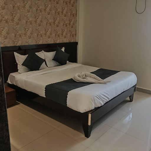 5, Udupi Grand Lodging and Boarding, Pune