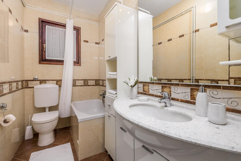 Bathroom 3, Apartments Carmen, Matulji