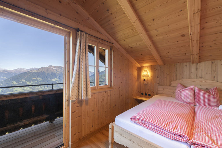 Room 5, Slopeside Mountain House With Hot Tub, Bludenz