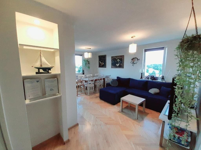 Living area 5, Zero zgiełku, blisko plaży i Starówki - z widokiem na panoramę miasta, Olsztyn
