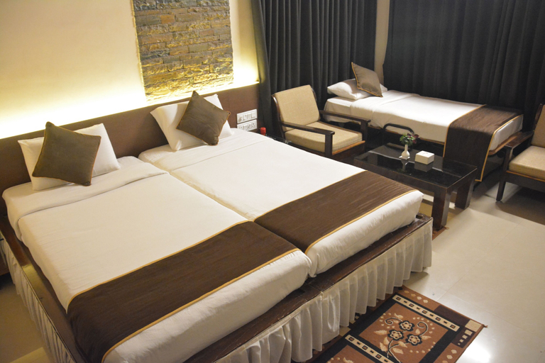 Room 3, THE HERITAGE RESORT, Bagalkot