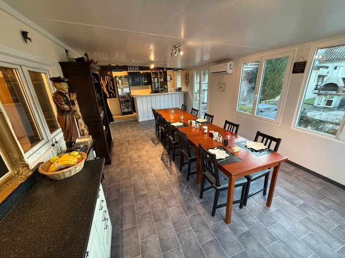 Food & Drinks 4, Le Jardin Des Hirondelles Naturiste, Charente