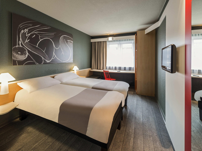 Bedroom 4, ibis Berlin Spandau, Berlin