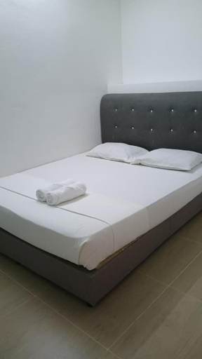 Bedroom 3, 7Rooms Hotel Budget, Maran