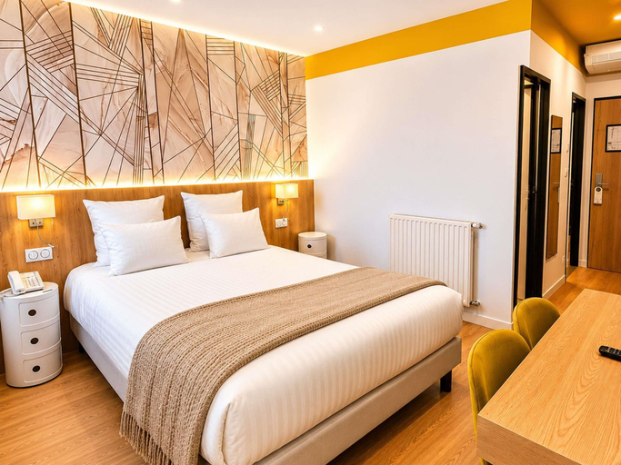 Bedroom 2, Mercure Lourdes Impérial Hotel, Hautes-Pyrénées