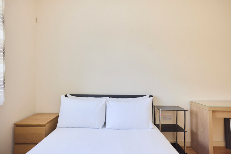 Room 4, Beige & Timber Flat Edgware, London