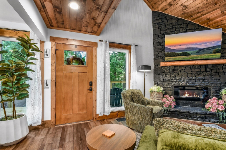 Interior 3, Dolly's Harmony Haven 3 Bedroom Cabin, Sevier