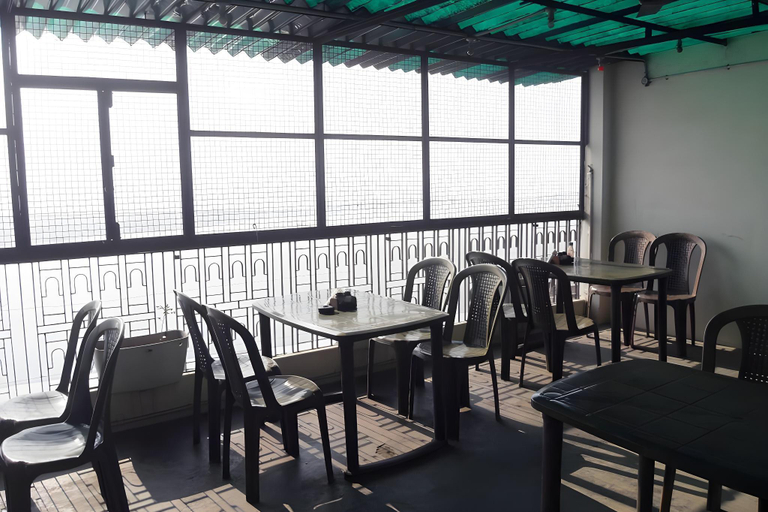 Food & Drinks, Scindhia Guest House, Varanasi