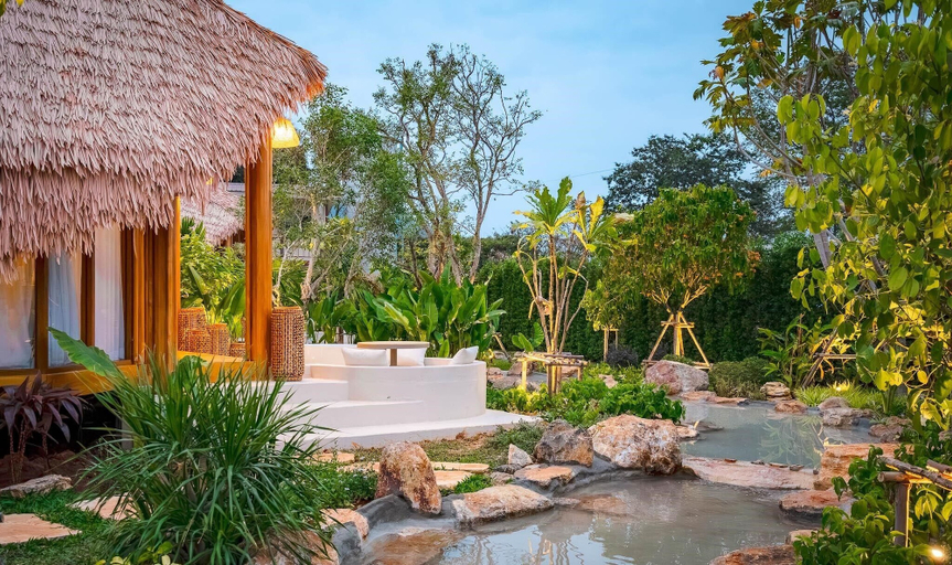 Property grounds 4, Malai Khaoyai, Pak Chong