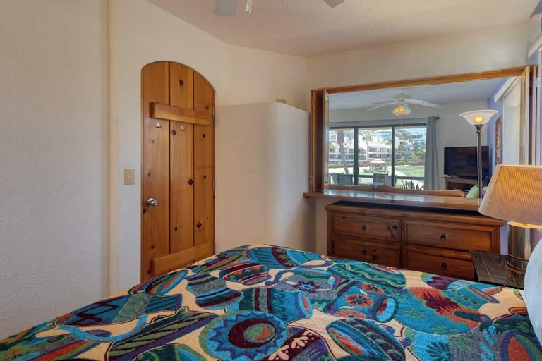 Room 2, Charming Golf-view Condo With Pool, Hot Tub, Terrace & Wifi, La Paz