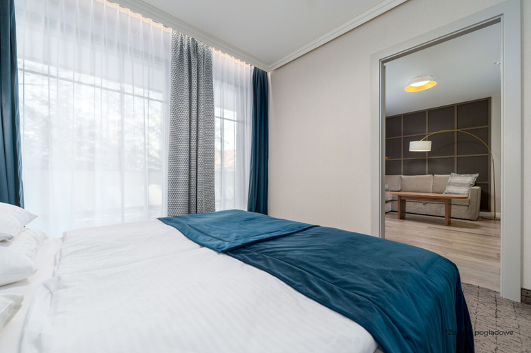 Bedroom 3, Platinum Adults, Jelenia Góra