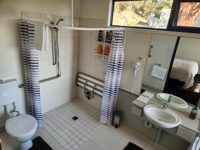 Bathroom 1, Armalong Winery Chalets, West Tamar - Pt A